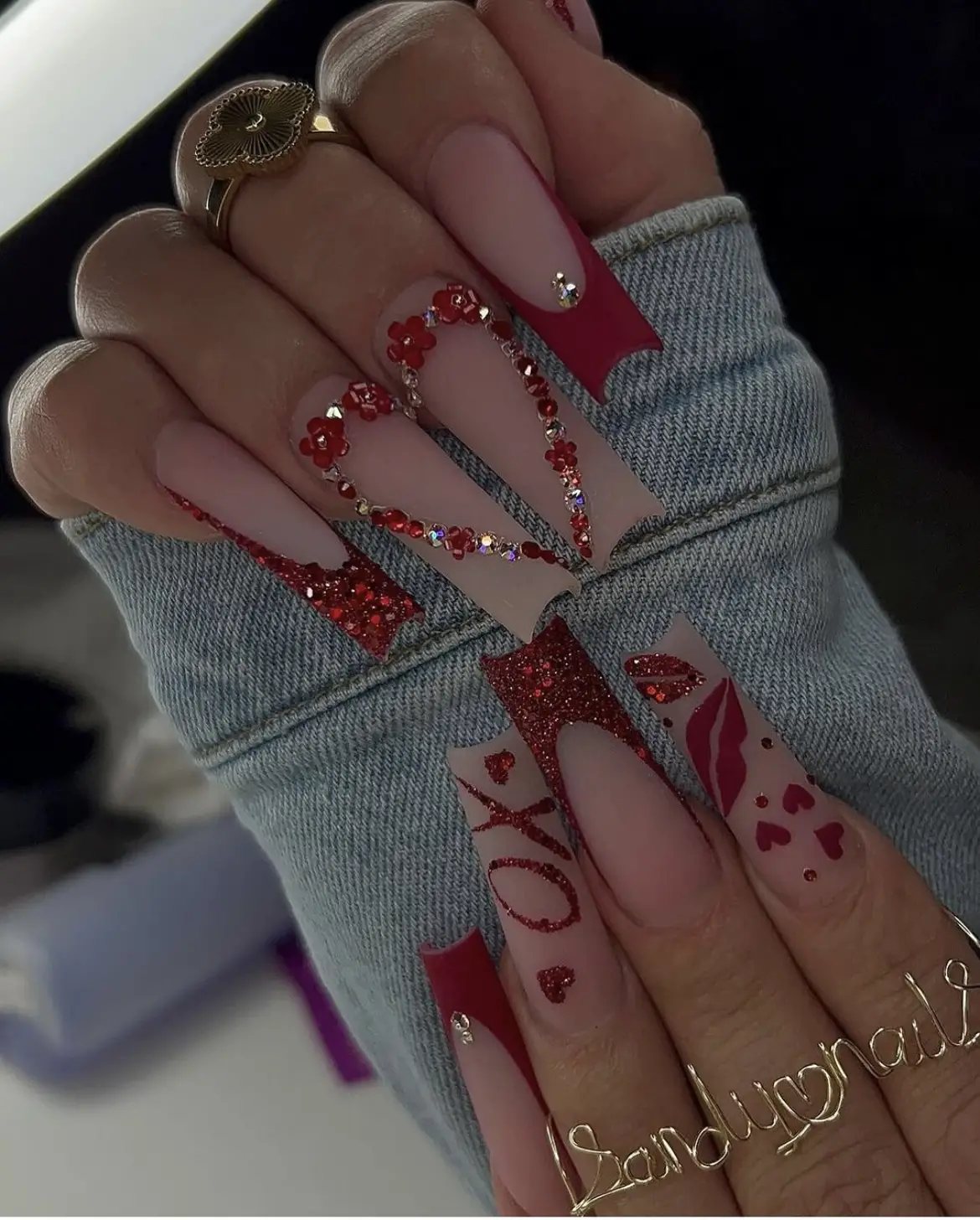Valentines nails, Valentines day nails, pretty valentine day nails, valentines nail design, valentine nails acrylic